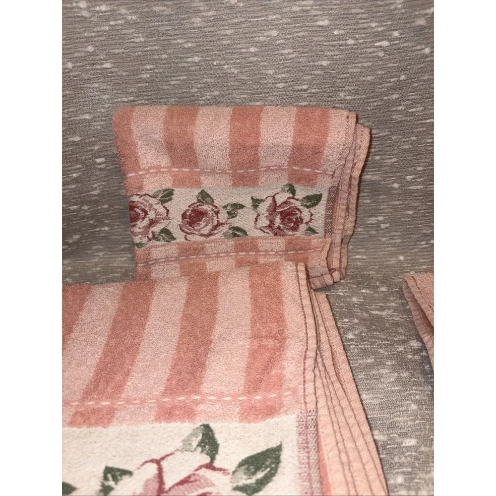 Priority Santans BathSetTowels (5)Pieces‎ PinkFloral Cotton NWOT